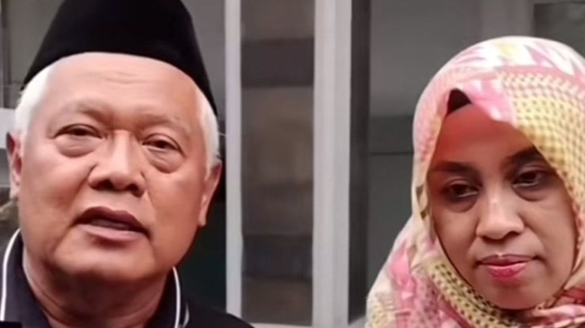 Yai Mim dan Istri (TikTok)